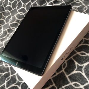IPAD PRO 12.9 in